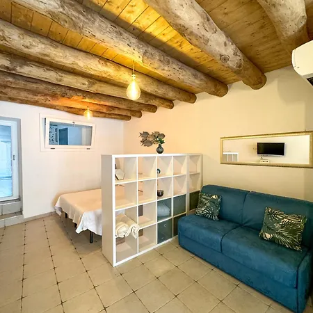 Kalma - Universita Bastione Saint Remy Cagliari